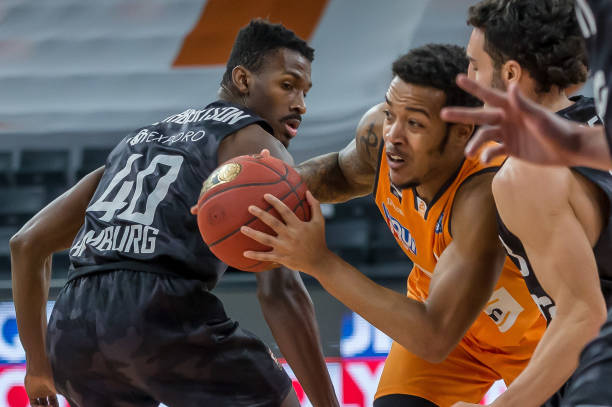 了坚实的信 了坚实的信